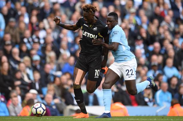 他在场上几 他在场上几