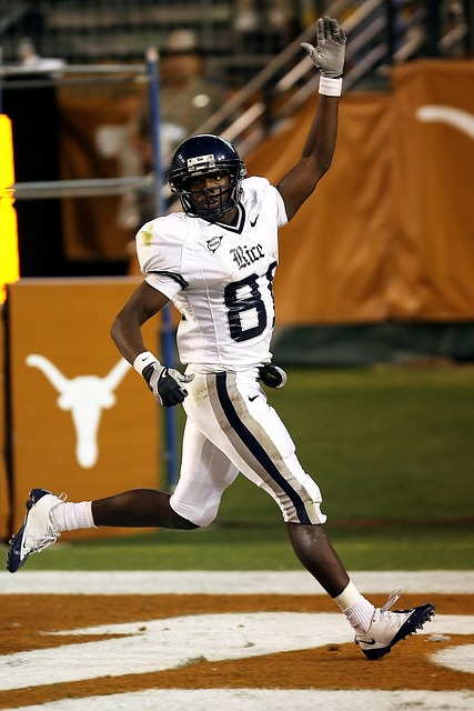 发展成为超 发展成为超