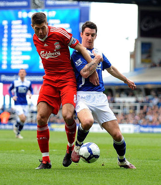 足球不再是 足球不再是